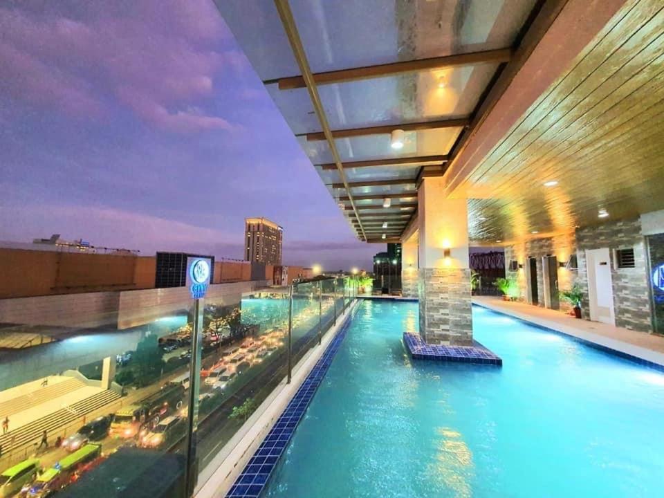Sunvida Tower Residences Infront Of Sm City 세부 외부 사진